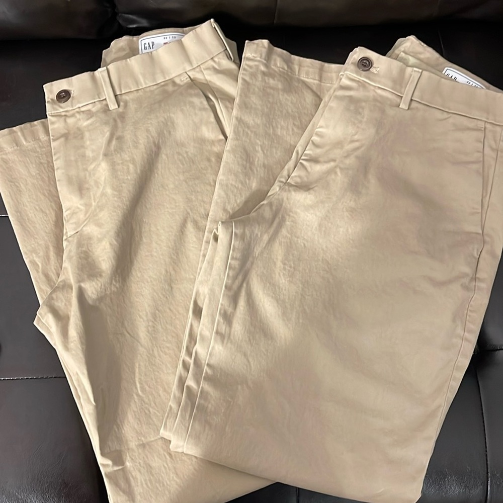 New Gap Khakis, Men’s, 2 Pairs